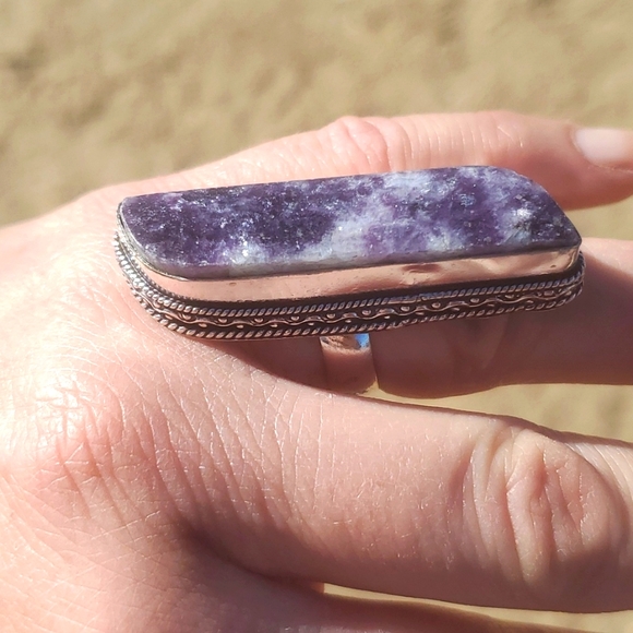 New Oversized Lepidolite 925 Silver Statement Ring. - Picture 8 of 15